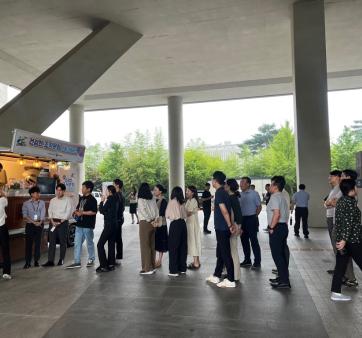 MZ보드 '건강한 조직문화 만들기 캠페인' 실시(2023.8.30) 관련사진1 보기