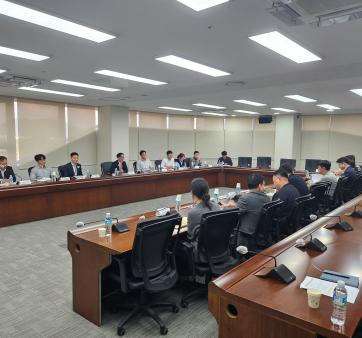 업무효율 증진 및 조직문화 개선을 위한 '혁신TF 회의' 개최 관련사진2 보기